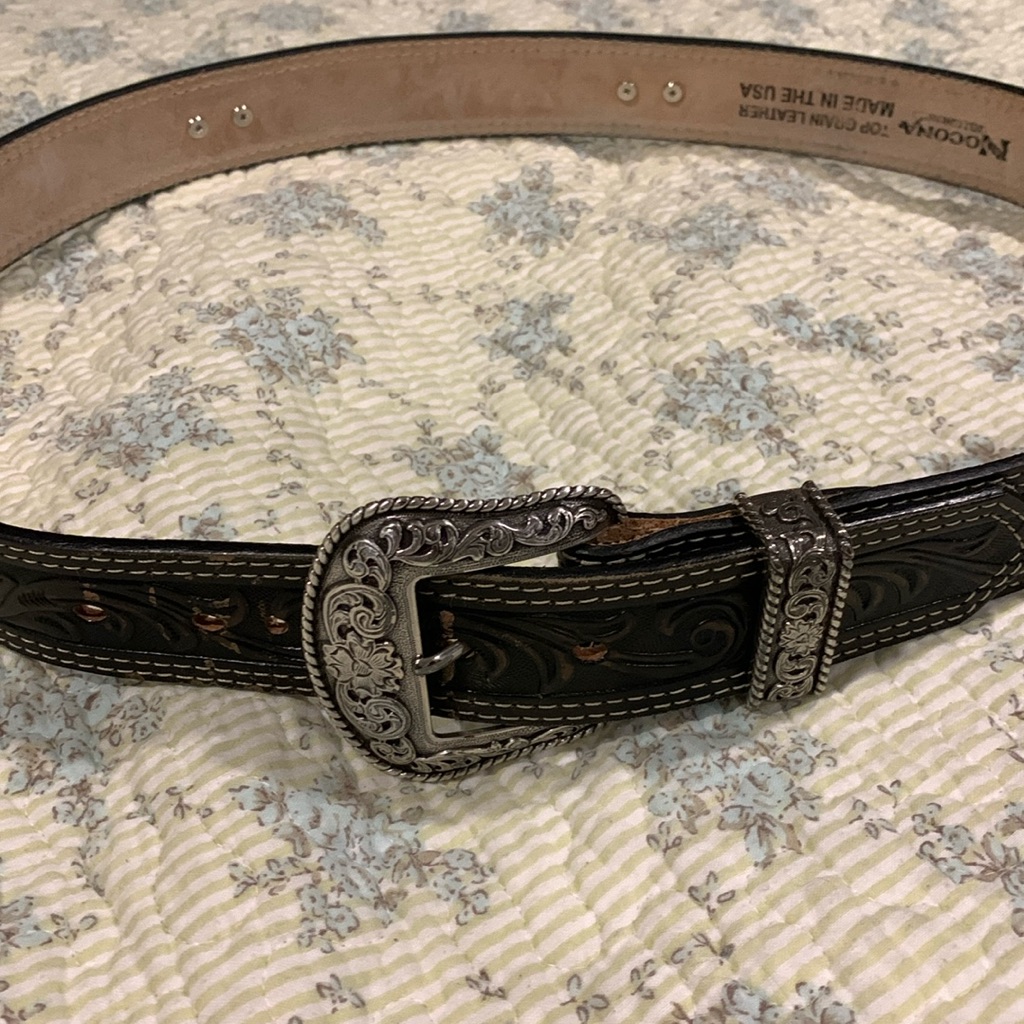 Nocona Leather Belt Size 38 Brown Tooled Top Leather With Silver Stars & Buckle